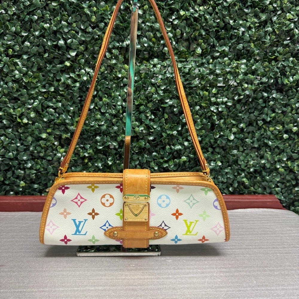 LOUIS VUITTON
Monogram Multicolor Shirley White - Picture 3 of 14